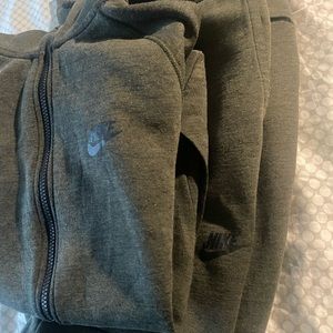 Olive Green Nike Tech Set